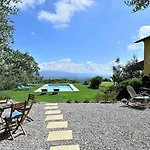 Le Ginestre Villa *
