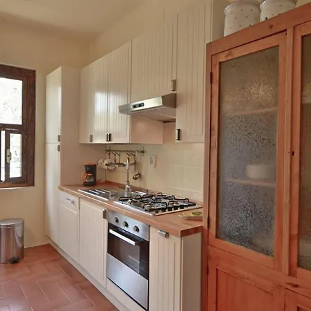 Le Ginestre Villa *